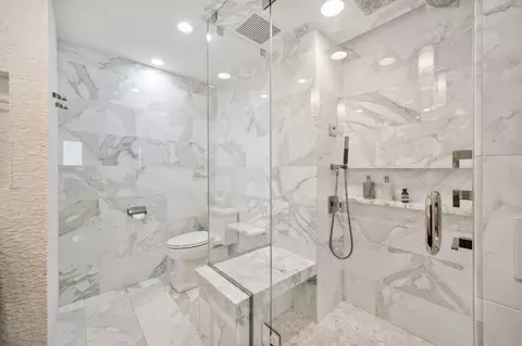 180 E Pearson St #5203, Chicago, IL 60611 photo 20