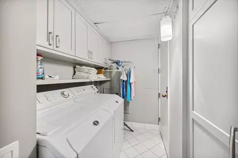 180 E Pearson St #5203, Chicago, IL 60611 photo 25