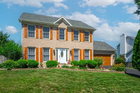 501 Fieldcrest Dr, West Chicago, IL 60185