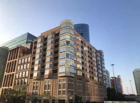 720 W Randolph St #806, Chicago, IL 60661