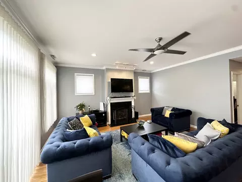 633 E Bowen Ave #3E, Chicago, IL 60653 photo 12