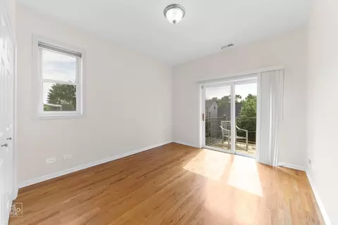 633 E Bowen Ave #3E, Chicago, IL 60653 photo 9