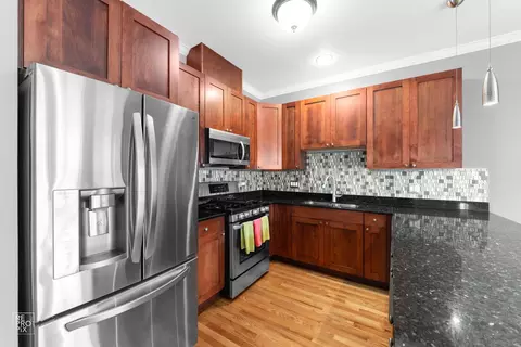633 E Bowen Ave #3E, Chicago, IL 60653 photo 5