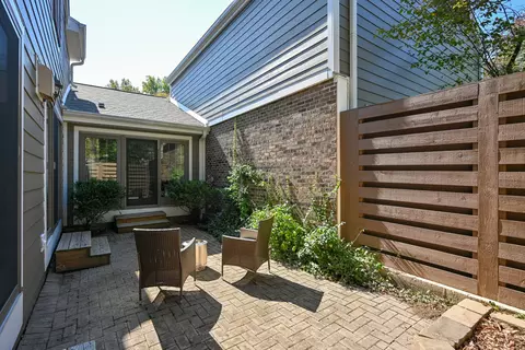 2097 Timber Ln, Wheaton, IL 60189 photo 28