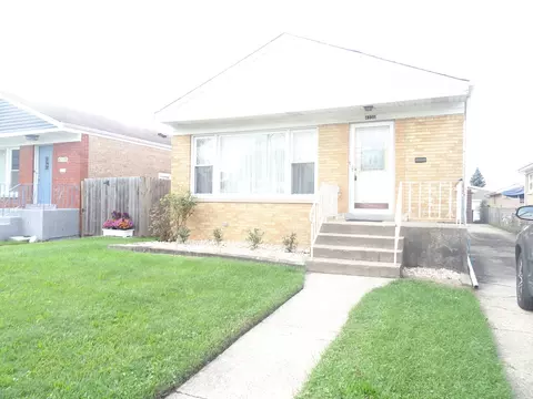 4336 Lawndale Ave, Lyons, IL 60534