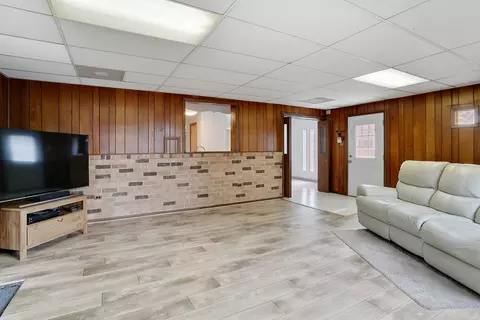 13106 E Playfield Dr, Crestwood, IL 60445 photo 14