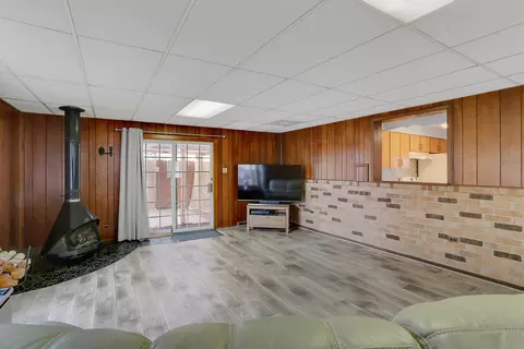 13106 E Playfield Dr, Crestwood, IL 60445 photo 9