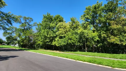 361 Joe Orr Rd, Crete, IL 60417