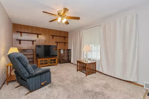 4281 W 81st St, Chicago, IL 60652 photo 2