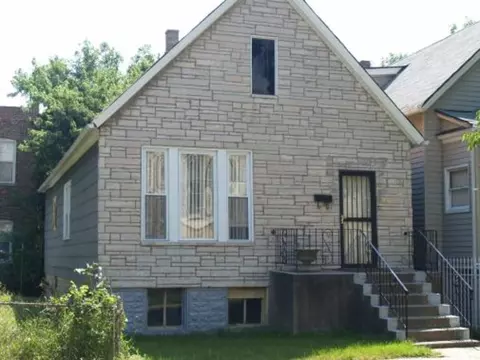 7805 S Dobson Ave, Chicago, IL 60619