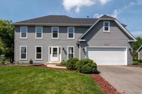 2659 Snowbird Ln, Naperville, IL 60564