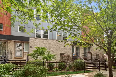 1817 N Rockwell St, Chicago, IL 60647