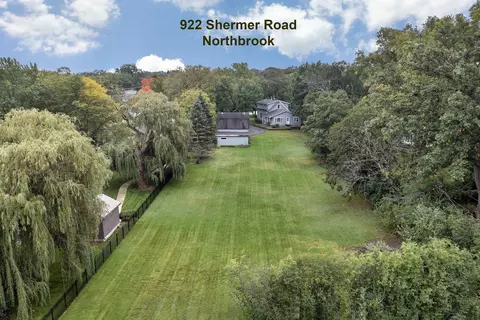 922 Shermer Rd, Northbrook, IL 60062