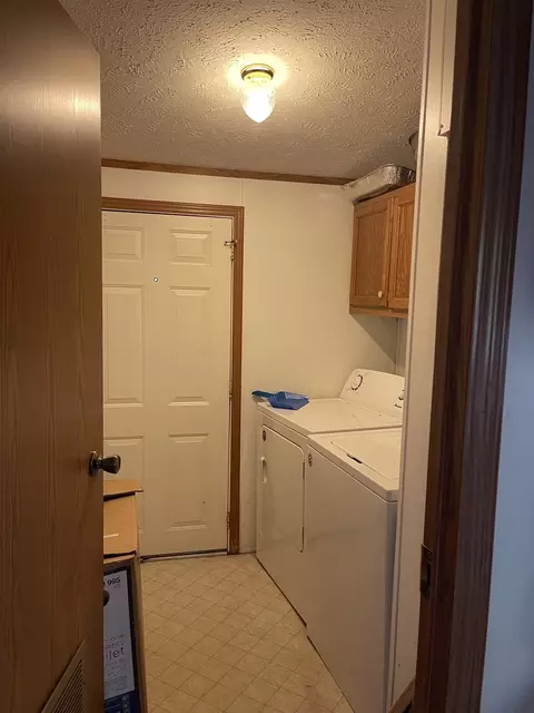 365 Surrey Rd, Wheeling, IL 60090 photo 5