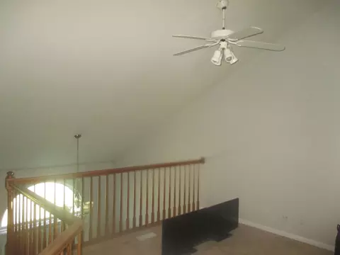 1062 Stillwater Rd #1062, Elgin, IL 60120 photo 7
