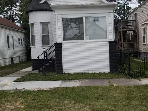 29 W 114th Pl, Chicago, IL 60628