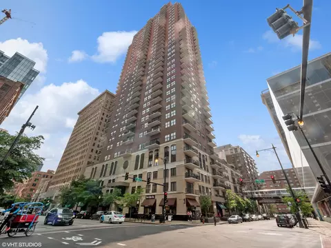 41 E 8th St #2804, Chicago, IL 60605