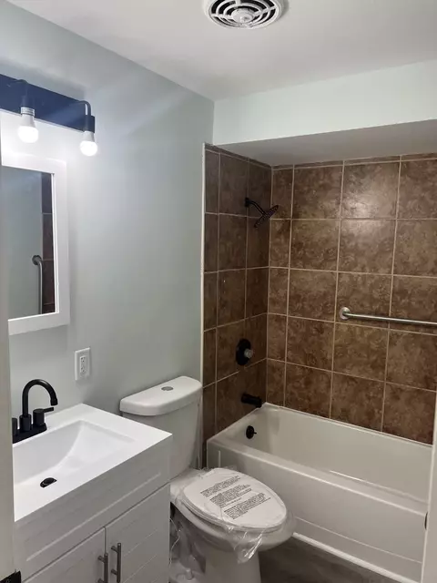 16416 California Ave, Markham, IL 60428 photo 4