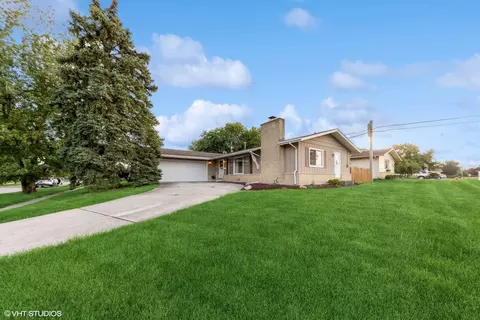 6233 Forestview Dr, Oak Forest, IL 60452 photo 17