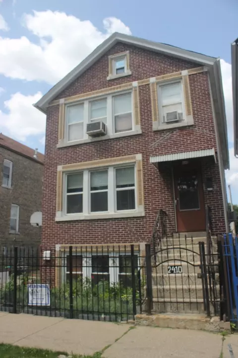 2410 S Sawyer Ave, Chicago, IL 60623