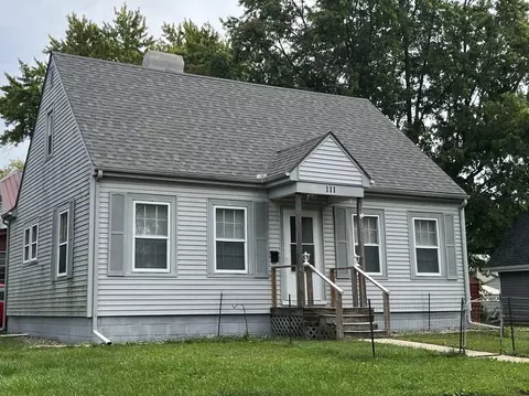 111 S Winter St, Paxton, IL 60957