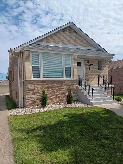 8019 S California Ave, Chicago, IL 60652