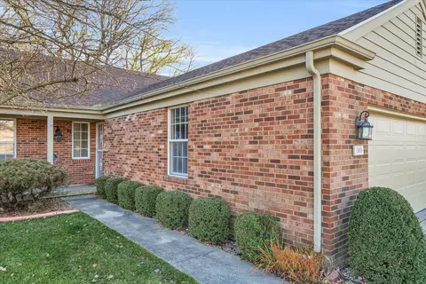 1501 Theodore Dr #B, Champaign, IL 61821 photo 4