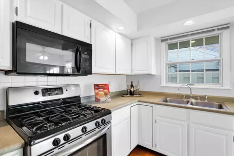 1501 Theodore Dr #B, Champaign, IL 61821 photo 12