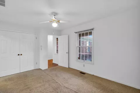 1501 Theodore Dr #B, Champaign, IL 61821 photo 18