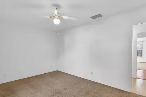 1501 Theodore Dr #B, Champaign, IL 61821 photo 17