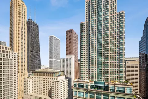 30 E Huron St #2701, Chicago, IL 60611 photo 17