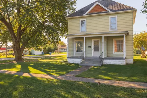 304 W Hack St, Cullom, IL 60929 photo 32