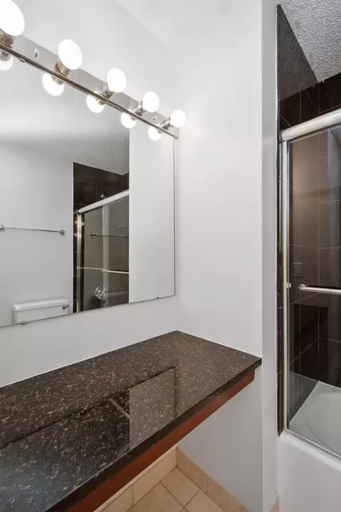 30 E Huron St #3504, Chicago, IL 60611 photo 13