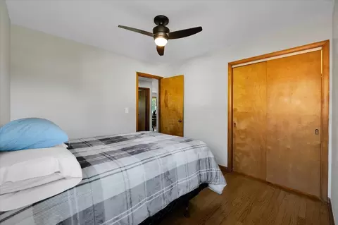 821 Lakeside Dr, Wheaton, IL 60187 photo 23