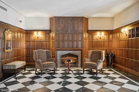 20 E Cedar St #14C, Chicago, IL 60611 photo 2