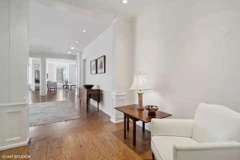 20 E Cedar St #14C, Chicago, IL 60611 photo 17