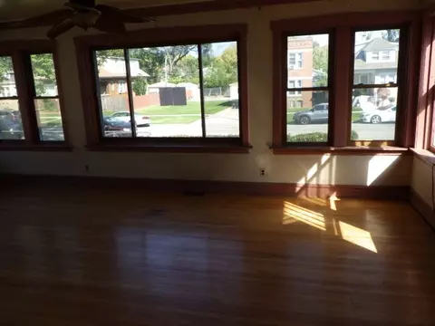 9952 S Charles St, Chicago, IL 60643 photo 3