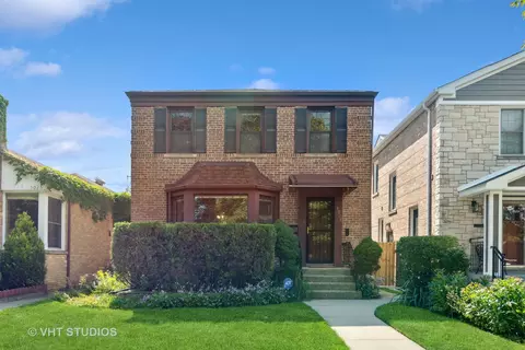 3027 W Jarlath St, Chicago, IL 60645
