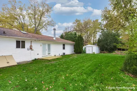 1516 Catalpa Dr, Holiday Hills, IL 60051 photo 27