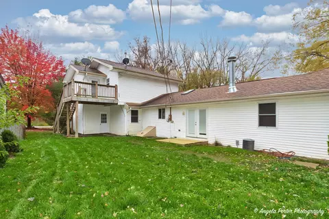 1516 Catalpa Dr, Holiday Hills, IL 60051 photo 28