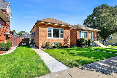 3804 W 61st St, Chicago, IL 60629