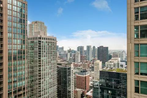30 E Huron St #3707, Chicago, IL 60611 photo 14