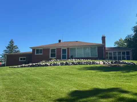 23579 W Windsor Ter, Antioch, IL 60002