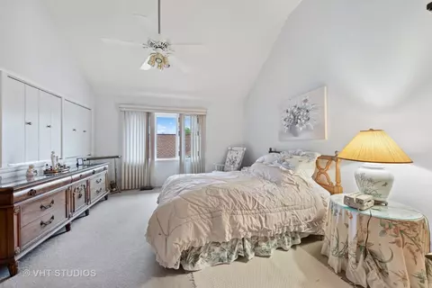 10 Kent Ct, Willowbrook, IL 60527 photo 16