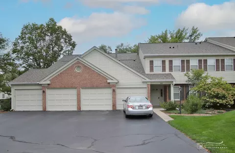 1604 Queens Ct #A1, Wheeling, IL 60090