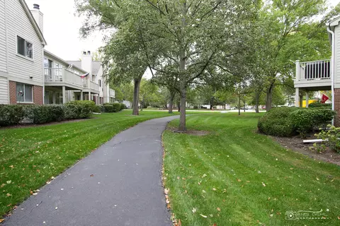 1604 Queens Ct #A1, Wheeling, IL 60090 photo 16