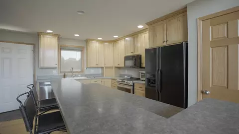 7870 N Adeline Rd, Leaf River, IL 61047 photo 15