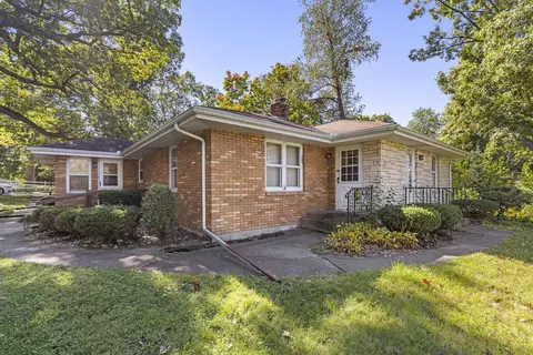 46274629 Newburg Rd, Rockford, IL 61108