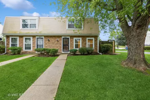 5541 Allemong Dr #5541, Matteson, IL 60443
