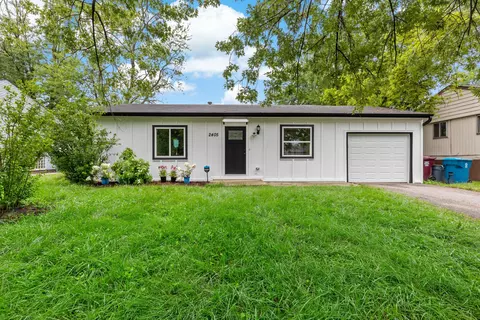 2405 Apache Ave, Sauk Village, IL 60411